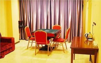 Hecheng Business Hotel Shaoguan Bagian luar foto
